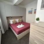 Apartment Little House