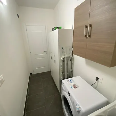 Little House Apartment